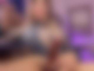 Stephy Moon's Live Sex Cam Show
