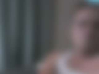 Live cam show with crawhipcha - Average on SinfulBabes