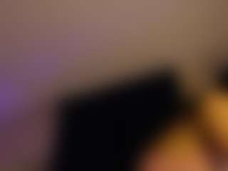 KimmBlaze's Live Sex Cam Show