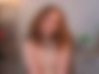 Spettacolo in cam dal vivo con Anna - Young Adult su Camsoda