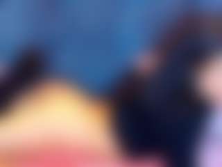 Brunette-Candy's Live Sex Cam Show