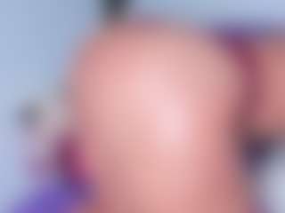 Live cam show with emilywilsson27 - Butt Plug on Latina Girls