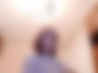 Live cam show with LaunaSuchy - Green Eyes on SinfulBabes