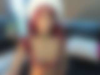 red-meggann's Live Sex Cam Show