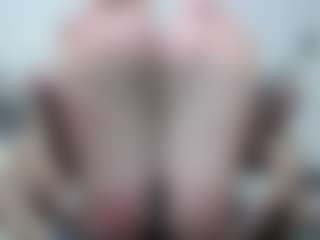 EvaClarkk's Live Sex Cam Show