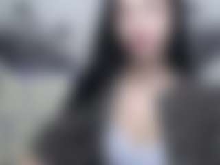 EvaClarkk's Live Sex Cam Show