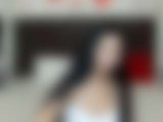 Live cam show with EvaClarkk - White on Camsoda