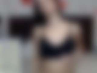 EvaClarkk's Live Sex Cam Show