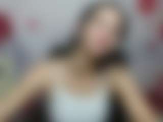 Live cam show with EvaClarkk - Body Massage on xfollow cams