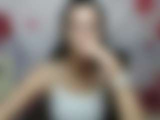 EvaClarkk's Live Sex Cam Show