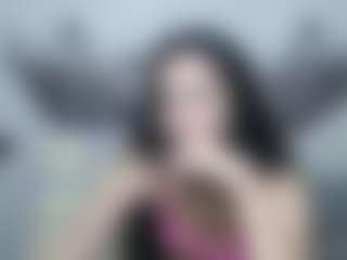 Live cam show with EvaClarkk - Body Massage on friskycurves.com