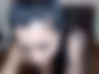 Live cam show with EvaClarkk - Average on liverealitysex.com