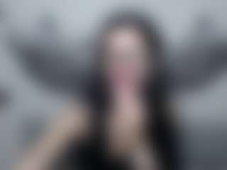 EvaClarkk's Live Sex Cam Show