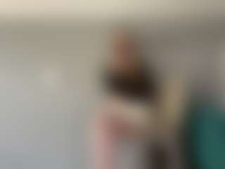 Live cam show with GretaReddy - Yoga Young Adult on hrnylive.com