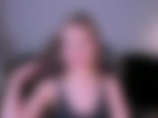 IsabellaMoretti's Live Sex Cam Show