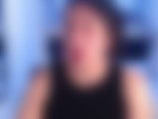 ladyraing's Live Sex Cam Show