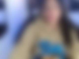 ladyraing's Live Sex Cam Show