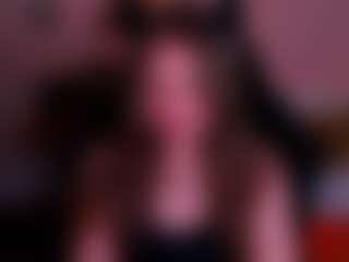 LanaWomen's Live Sex Cam Show