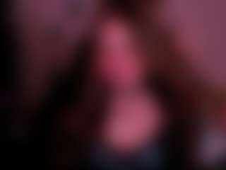 LanaWomen's Live Sex Cam Show