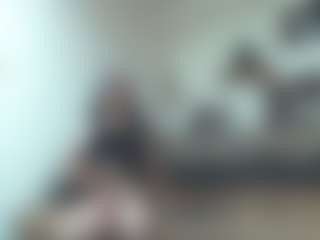 Live cam show with Nickol19721 - Full Nudity on AdultVida.com