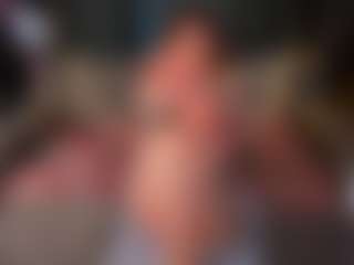 Live cam show with Amy - Masturbate on Soda Cam