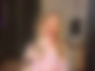 Live cam show with Rose - Role Play on Camsoda