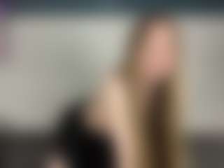 Live cam show with Rose - Red Hair Shaved Pussy on EXY