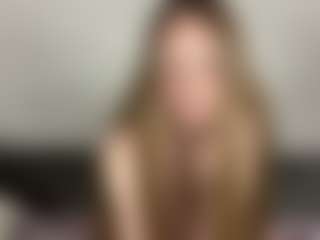 Live cam show with Rose - Green Eyes on sexytreat.net