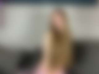 Live cam show with Rose - Bedroom Blonde Hair on Camsoda