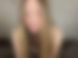 Live cam show with Rose - Athletic on https://playwithruby.com