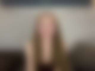 Live cam show with Rose - Blonde Hair Teen (18+) on Camsoda
