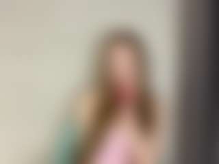 Live cam show with Rose - Blonde Hair Small Tits on xxxlivecams.org
