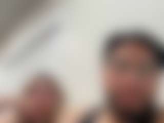 BarbieConAmor's Live Sex Cam Show