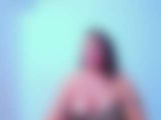 Live cam show with marianaramirez5 - Middle Aged on Hubzter Live