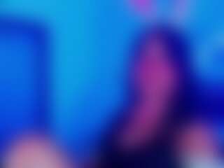 moonlyvelve's Live Sex Cam Show