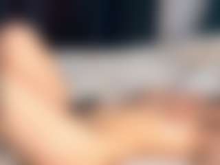SeraNovelli's Live Sex Cam Show