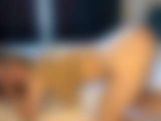 SeraNovelli's Live Sex Cam Show