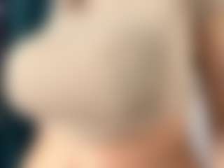 Live cam show with SeraNovelli - Hairy Pussy on PervPlay.com