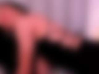Live cam show with ShaynaRosc - Black Hair on TottyGirls