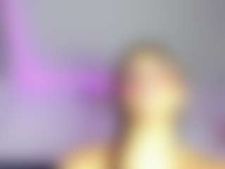 emmie-bunny's Live Sex Cam Show