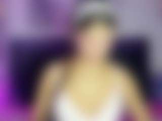 Live cam show with emmie-bunny - Red Hair on sexylive.show