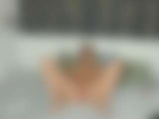 Live cam show with HarleyDreamy - Thin on nudelive.tv