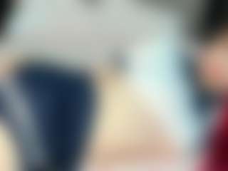 Live cam show with Tori - Nipple Piercings on Milfs Live