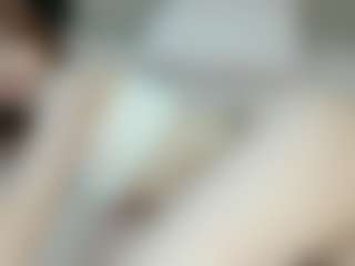 Live cam show with Tori - Hippie on livesuperchat.net