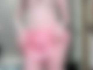 Live cam show with Tori - Teasing on mypornchat.com