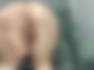 Live cam show with Oliviia-Ch - Facial on Mixed Magazine Live