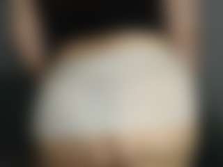 Live cam show with Oliviia-Ch - Hairy Pussy Red Hair on livesuperchat.net