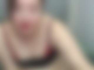 Live cam show with Oliviia-Ch - Facial on Cam Slut