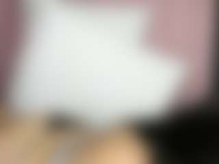 Scarlet's Live Sex Cam Show