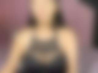 Scarlet's Live Sex Cam Show